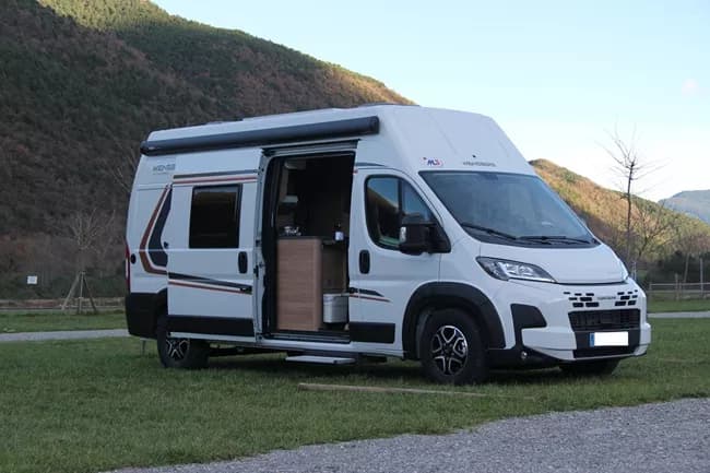 Weinsberg CaraBus 600 DQ Fire Edition - campervan premium Costa del Sol